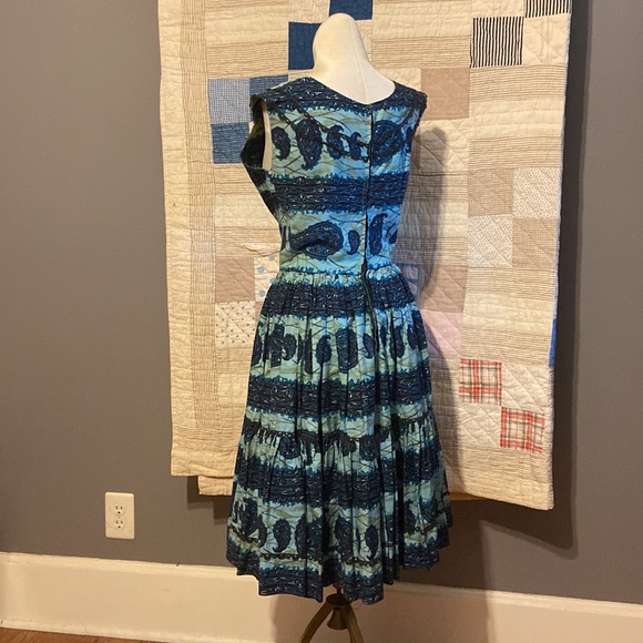 1950s Vintage Cotton Circle Skirt Illusion Dress - Picture 4 of 4